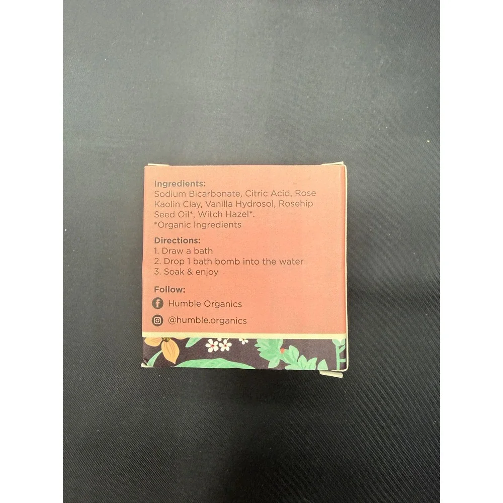 NWT HUMBLE BOTANICS Pure Love Bath Bomb Unisex Pink Vanilla Rosehip 3oz